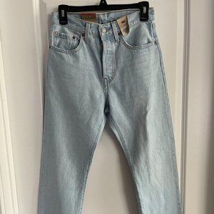 New Levis 501 Original High Rise Light Wash Straight Leg Jeans 26x28
